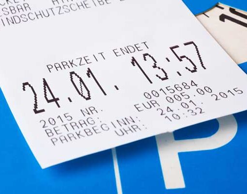 Foto: Parken mit Parkschein an der Praxisgemeinschaft Griegstrasse